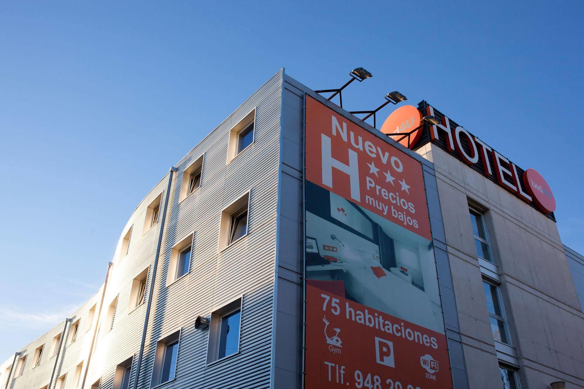 Hotel Bed4U Pamplona Exterior photo